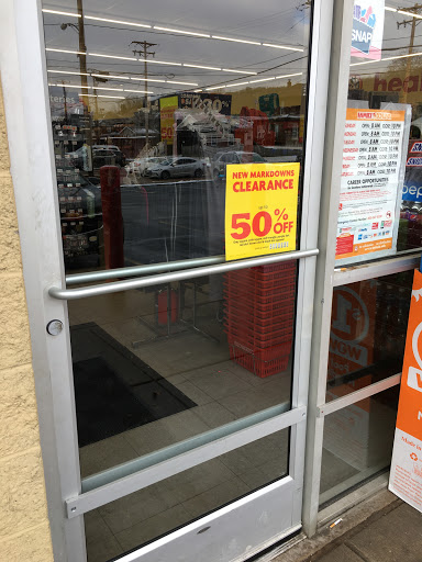 Dollar Store «FAMILY DOLLAR», reviews and photos, 45 8th St, Midland, PA 15059, USA