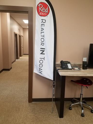 Real Estate Agency «Red Realty, LLC», reviews and photos, 522 Uptown Square, Murfreesboro, TN 37129, USA