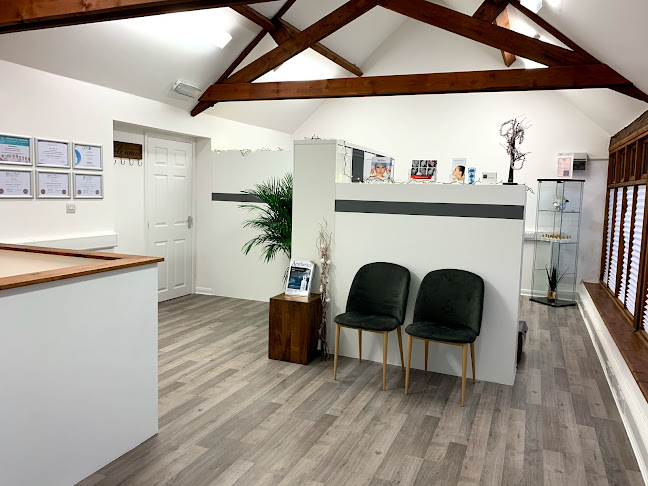 Reviews of Finesse Skin Clinic in Gloucester - Doctor