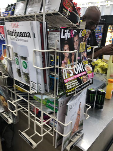 Home Goods Store «Dollar General», reviews and photos, 3427 Hillsborough Rd, Durham, NC 27705, USA