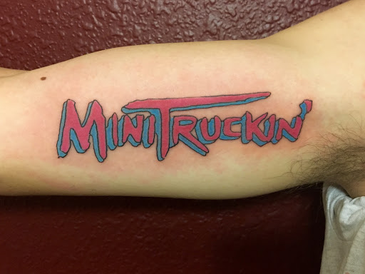 Tattoo Shop «PermaGrafix Tattoo», reviews and photos, 2217 Santiam Hwy SE, Albany, OR 97322, USA