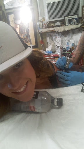 Tattoo Shop «All American Tattoo», reviews and photos, 1742 Center St NE #1748, Salem, OR 97301, USA