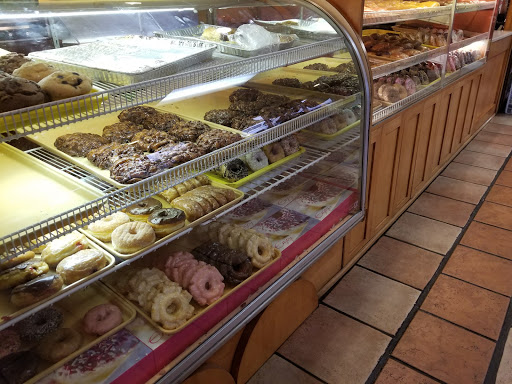 Donut Shop «Donut Burst», reviews and photos, 1870 S Garrison St, Lakewood, CO 80232, USA