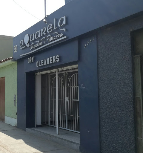 AQUARELA laundry and dry cleaning