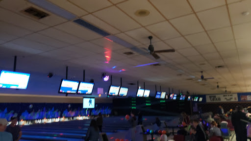 Bowling Alley «Cave Springs Lanes», reviews and photos, 4055 Mexico Rd, St Peters, MO 63376, USA