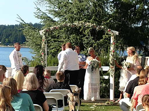 Wedding Chapel «Chapel On Echo Bay», reviews and photos, 400 6th Ave Fi, Fox Island, WA 98333, USA