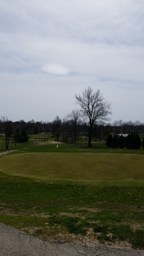 Golf Course «Yorktown Golf Course», reviews and photos, 300 Caballeros Blvd, Belleville, IL 62221, USA