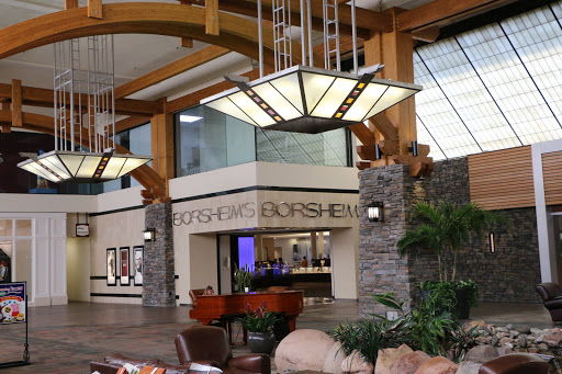 Jewelry Store «Borsheims Fine Jewelry», reviews and photos, 120 Regency Pkwy, Omaha, NE 68114, USA