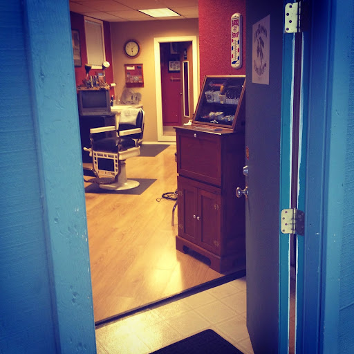 Barber Shop «DeRosso Brothers Tattoo and Barber», reviews and photos, 7907 SW 37th Ave, Portland, OR 97219, USA