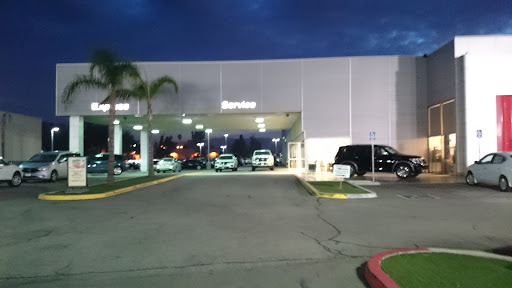 Nissan dealer Moreno Valley