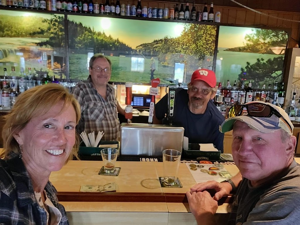 McNaughton Pub & Grill 54543