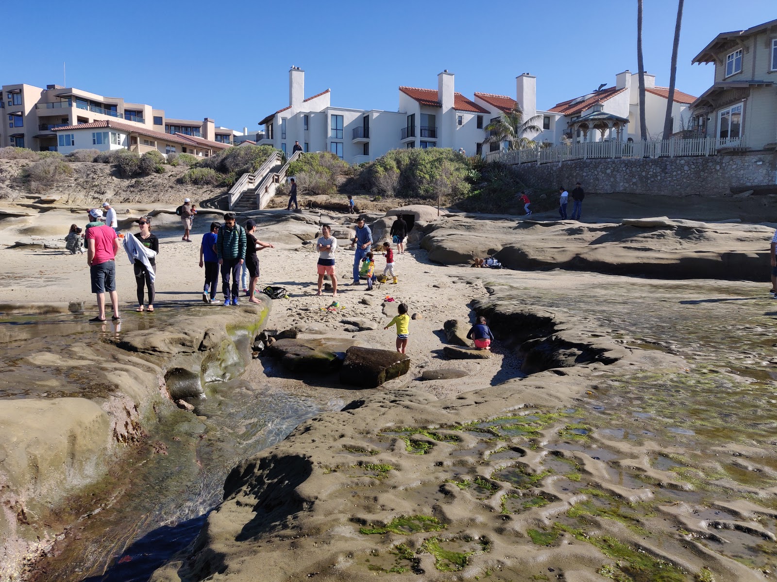 Photo of La Jolla Tide Pools surrounded by mountains