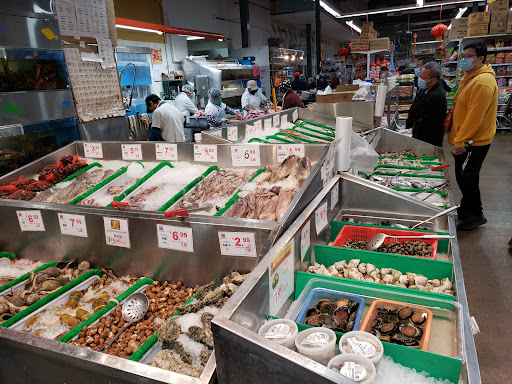 Grocery Store «Park To Shop Supermarket (Hong Kong Market)», reviews and photos, 2425 S Wallace St, Chicago, IL 60616, USA