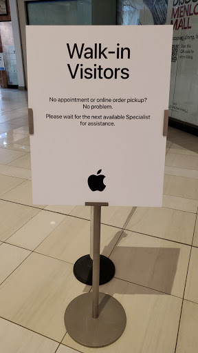 Computer Store «Apple Menlo Park», reviews and photos, 55 Parsonage Rd, Edison, NJ 08837, USA