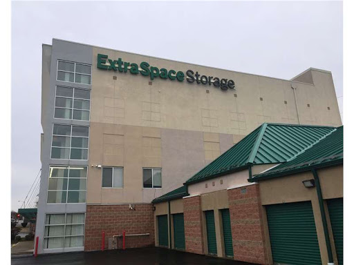 Storage Facility «Extra Space Storage», reviews and photos, 590 Revere Beach Pkwy, Revere, MA 02151, USA