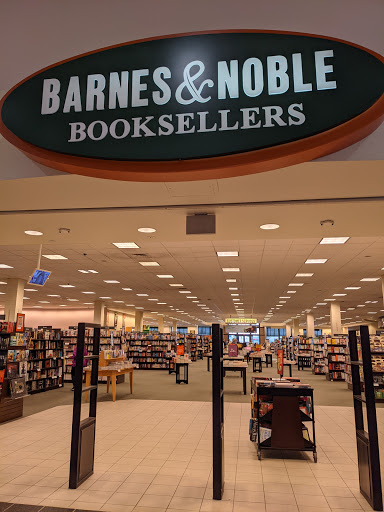 Book Store «Barnes & Noble», reviews and photos, 3701 McKinley Pkwy, Buffalo, NY 14219, USA