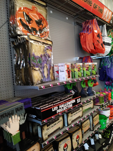 Dollar Store «Dollar Tree», reviews and photos, 52 Rockland Plaza, Nanuet, NY 10954, USA