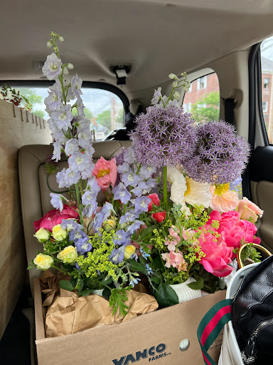 Florist «Derby Farm Flowers & Gardens», reviews and photos, 218 Massachusetts Ave, Arlington, MA 02474, USA