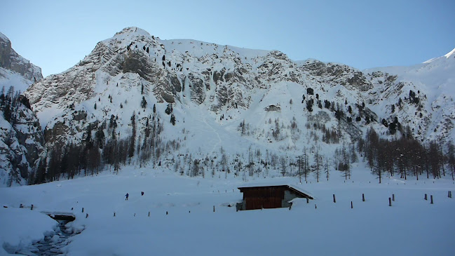 Rezensionen über Eisfälle Sertig in Davos - Fitnessstudio