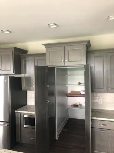 Cabinet Maker «Limpus Cabinet Sales Co», reviews and photos, 8606 E Washington St, Indianapolis, IN 46219, USA