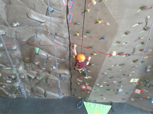 Youth Social Services Organization «Gordon Family YMCA», reviews and photos, 16101 64th St E, Sumner, WA 98390, USA