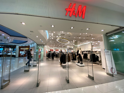 H&M