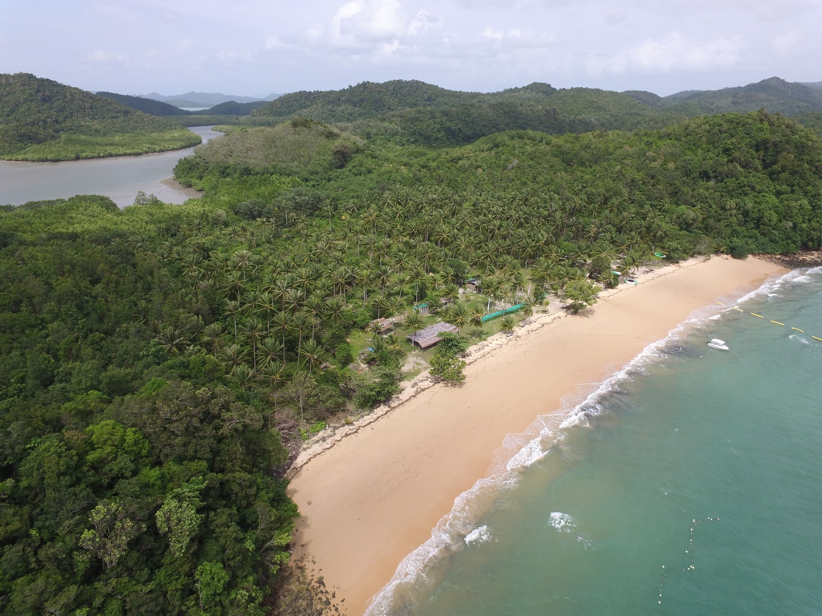 Fotografija Coco Plaža z prostorna obala