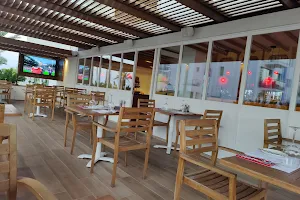 Reef American Grill & Sports Bar image