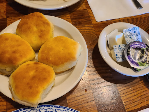 American Restaurant «Cracker Barrel Old Country Store», reviews and photos, 2697 Highwood Blvd, Smyrna, TN 37167, USA