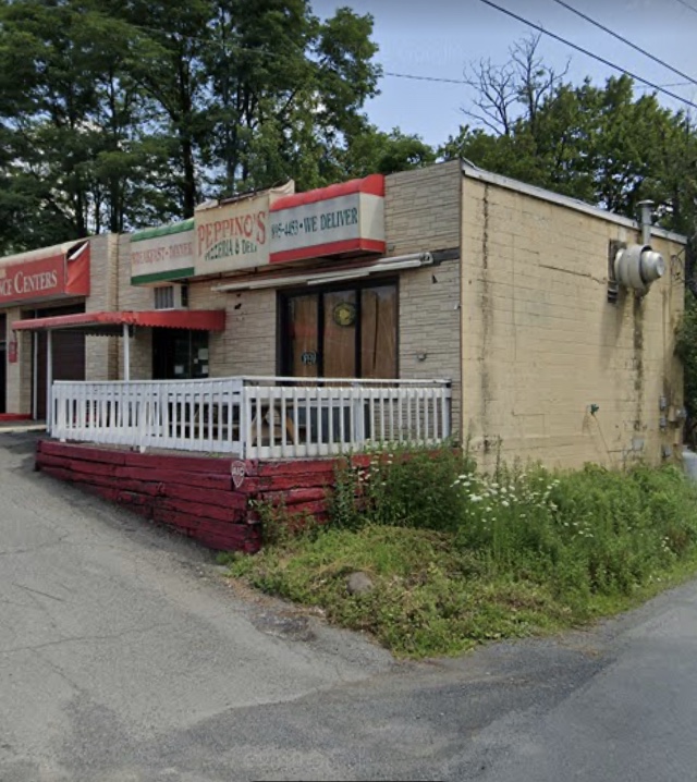 Peppino's Pizzeria & Deli 18346