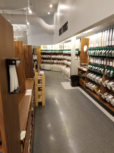 Natural Foods Store «Sawall Health Foods», reviews and photos, 2965 Oakland Dr, Kalamazoo, MI 49008, USA