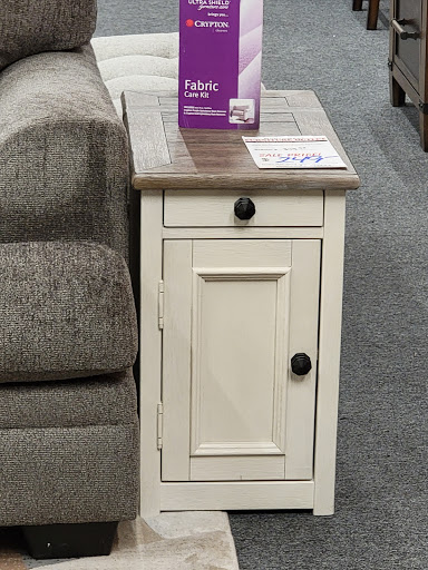 Furniture Store «Northwest Furniture Outlet», reviews and photos, 23300 S Hwy 99 E, Canby, OR 97013, USA