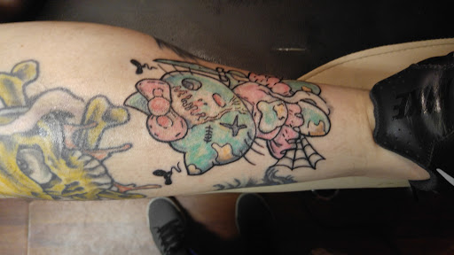 Tattoo Shop «Columbus Ink Tattoo Studios», reviews and photos, 1419 Demorest Rd, Columbus, OH 43228, USA