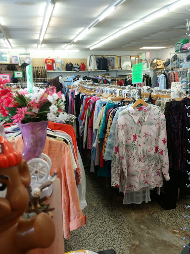 Thrift Store «Got Thrift», reviews and photos, 4720 W Irlo Bronson Memorial, Kissimmee, FL 34746, USA