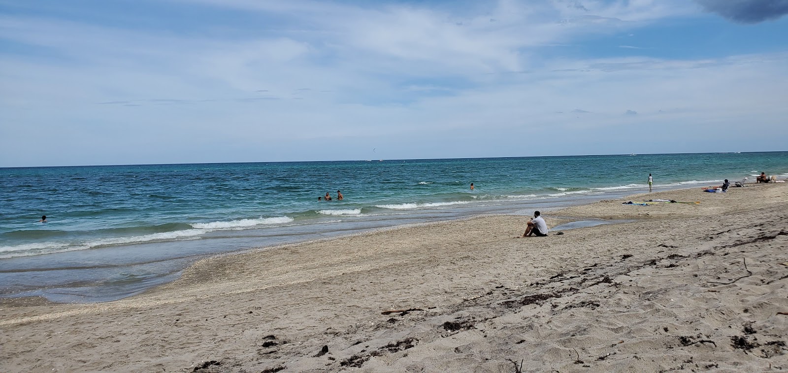 Foto van Jupiter Beach en de nederzetting