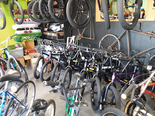 Bicycle Store «Chip-N-Dale BMX», reviews and photos, 1240 Monmouth Rd, Mt Holly, NJ 08060, USA