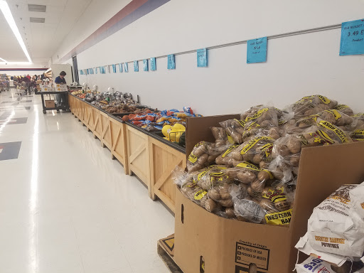 Grocery Store «Sharp Shopper Grocery Outlet», reviews and photos, 802 Berryville Ave, Winchester, VA 22601, USA