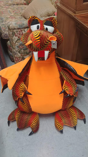 Non-Profit Organization «Youth Alternatives Thrift Shop», reviews and photos, 3103 West Ave, San Antonio, TX 78213, USA