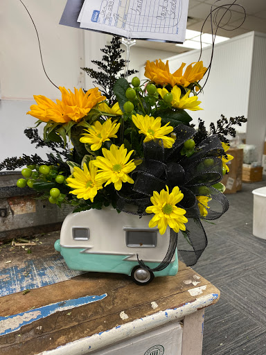 Florist «Everything Special Florist», reviews and photos, 35210 23 Mile Rd, New Baltimore, MI 48047, USA