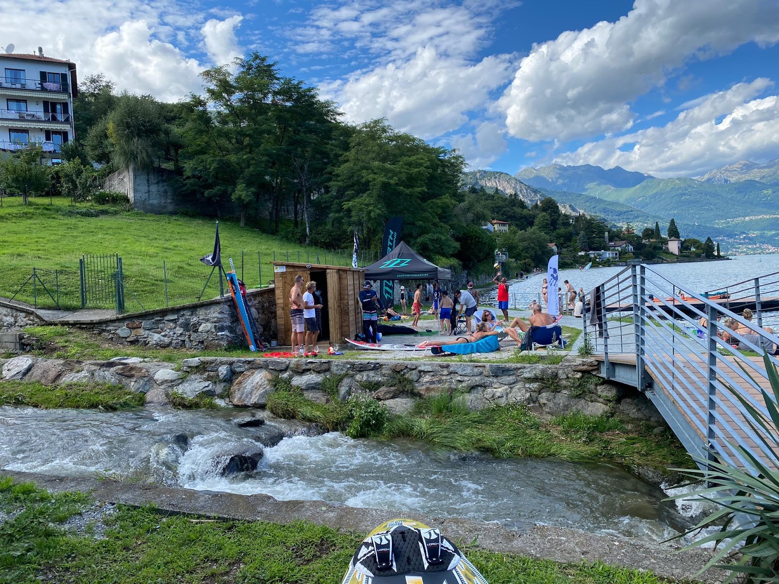 Spiaggia di San Vito的照片 背靠悬崖