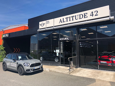 MINI Store Altitude 42 à Saint-Étienne