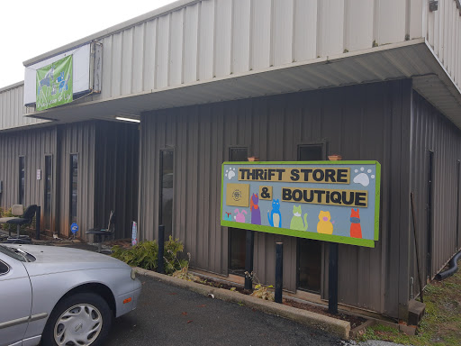 A New Leash on Life Thrift Store