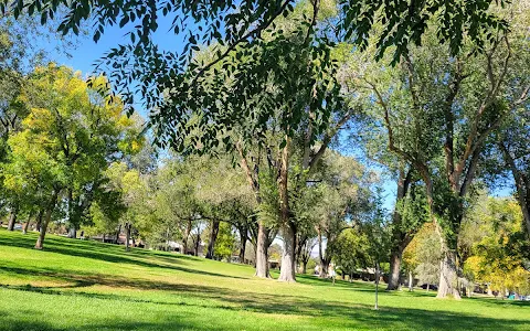 Hyder Park image