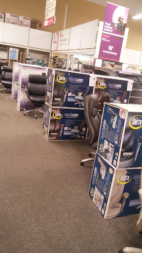 Office Supply Store «Office Depot», reviews and photos, 12900 Foothill Blvd, Sylmar, CA 91342, USA