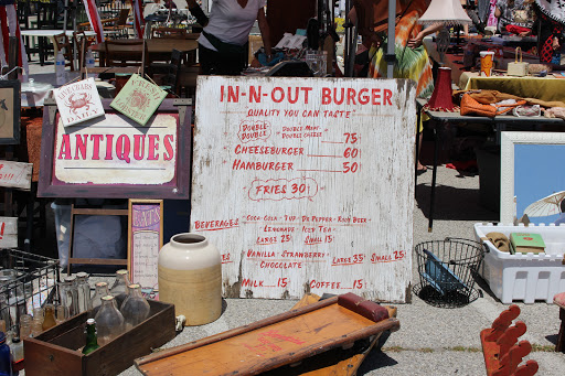 Topanga Vintage Market