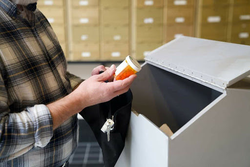 Wheelchair Rental Service «Pharm-A-Save Monroe - A Health Mart Pharmacy», reviews and photos, 17788 147th St SE, Monroe, WA 98272, USA