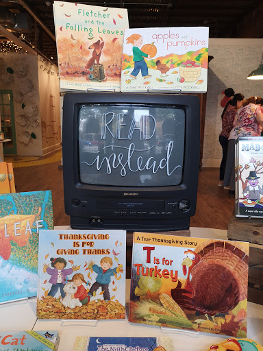 Book Store «The Story Shop», reviews and photos, 124 N Broad St, Monroe, GA 30655, USA