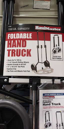 Hardware Store «Harbor Freight Tools», reviews and photos, 1349 N Blackstone Ave, Fresno, CA 93703, USA