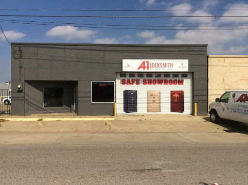 Locksmith «A-1 Locksmith - Downtown Dallas, Design District», reviews and photos, 1622 Market Center Blvd, Dallas, TX 75207, USA