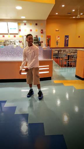 Bowling Alley «Brunswick Zone XL St. Peters», reviews and photos, 8070 Veterans Memorial Pkwy, St Peters, MO 63376, USA